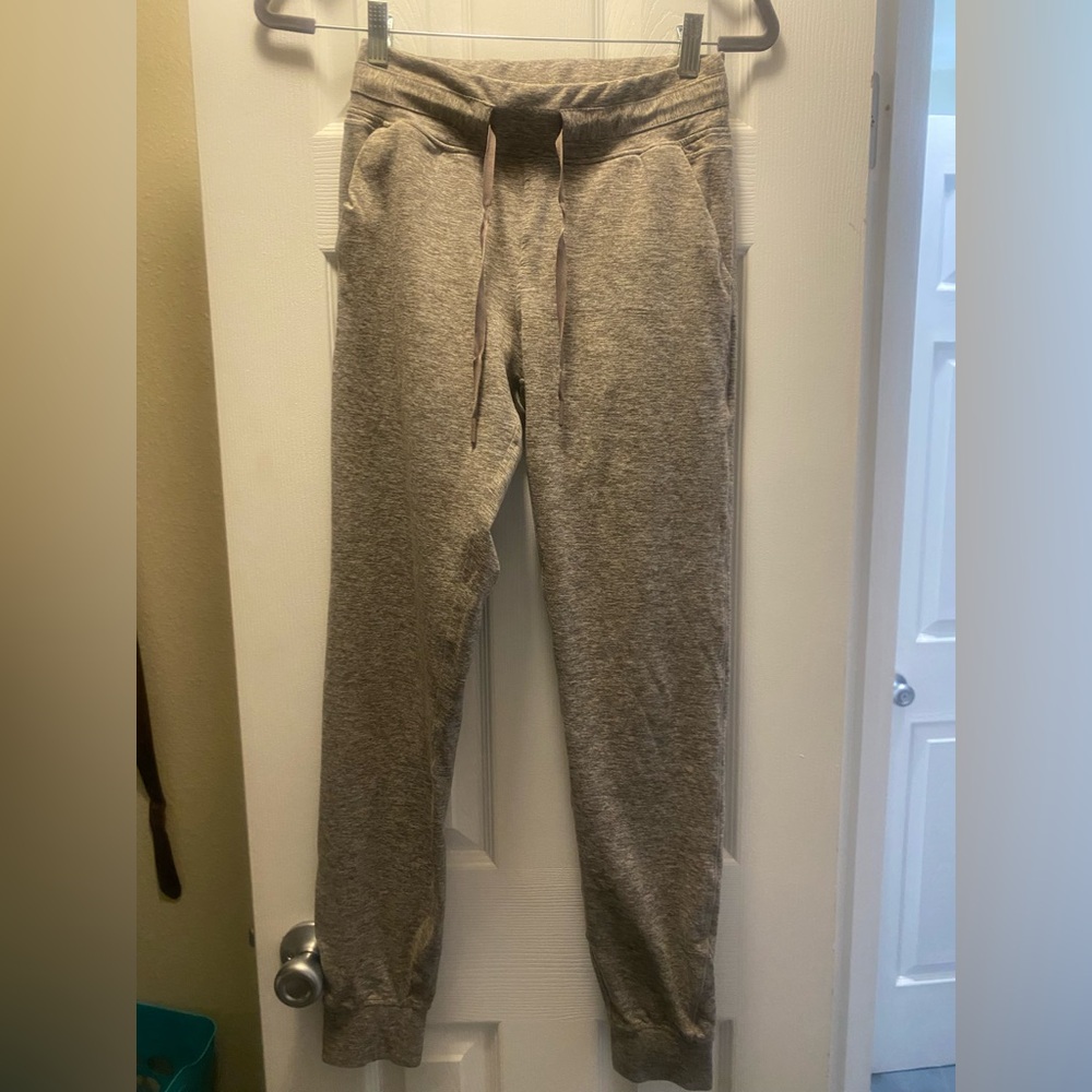 Balance Athletica Women's Heather Gray Joggers